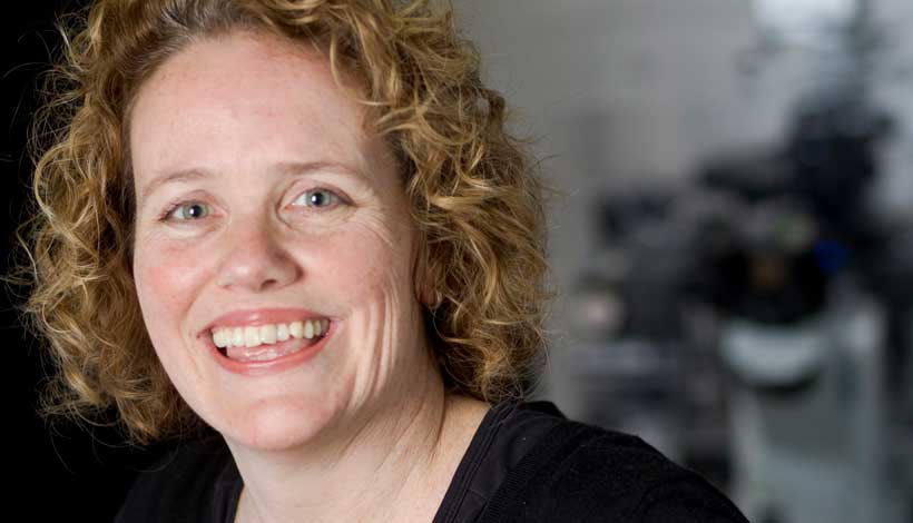 Associate Professor Geraldine O'Neill from The Children's Hospital at Westmead is researching how neuroblastoma cells spread.